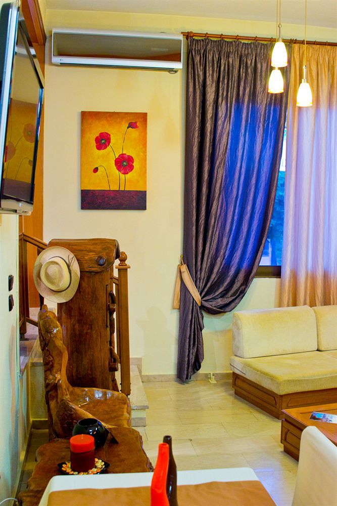 לימנאס Hotel Pavlidis מראה חיצוני תמונה