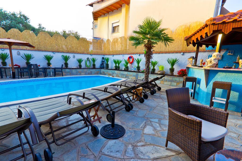 לימנאס Hotel Pavlidis מראה חיצוני תמונה