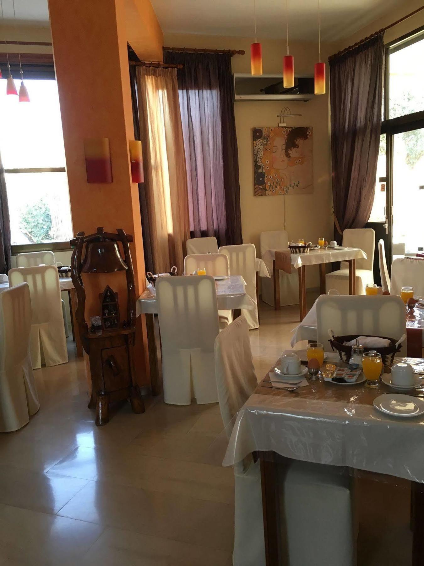 לימנאס Hotel Pavlidis מראה חיצוני תמונה