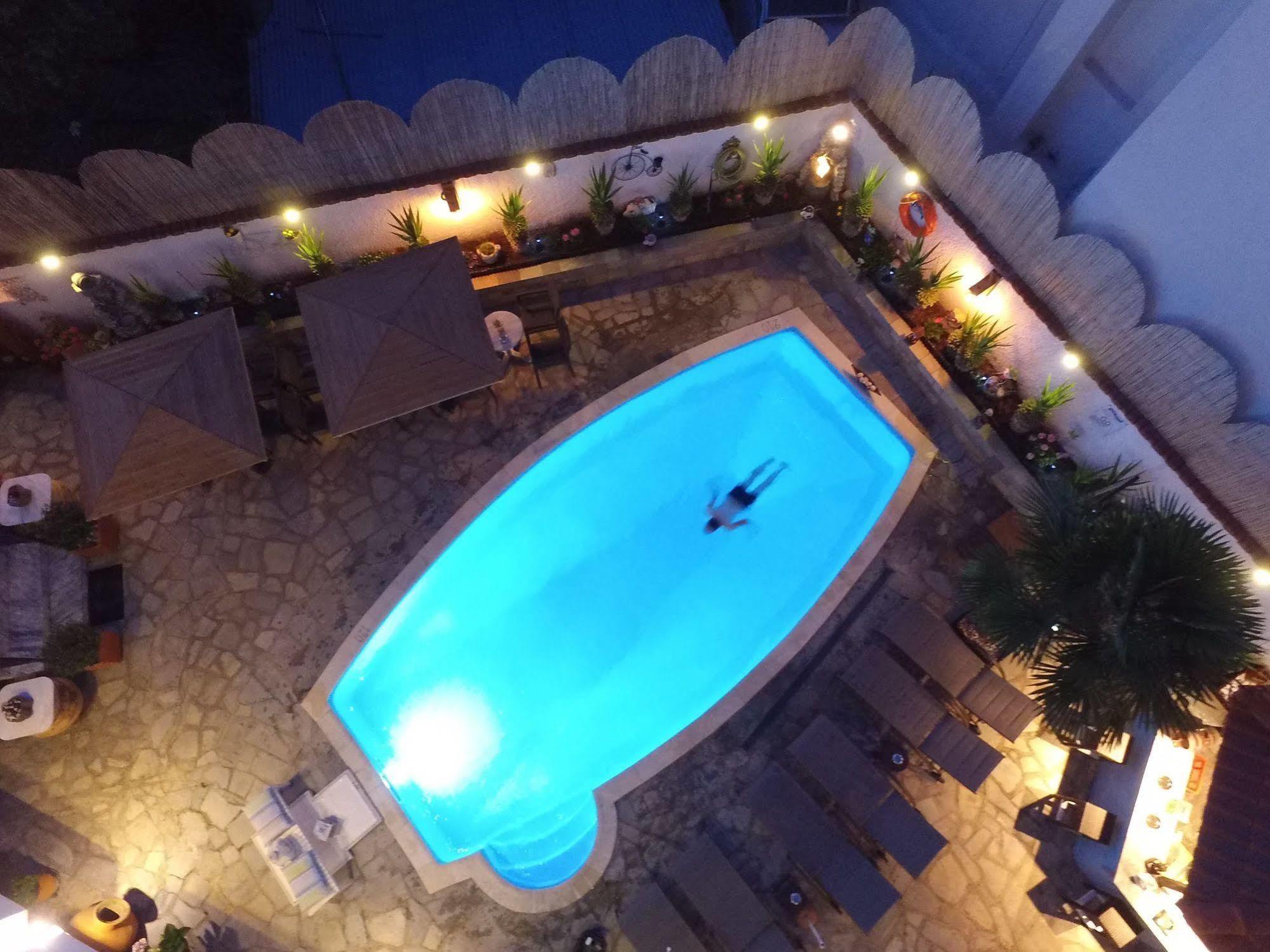 לימנאס Hotel Pavlidis מראה חיצוני תמונה