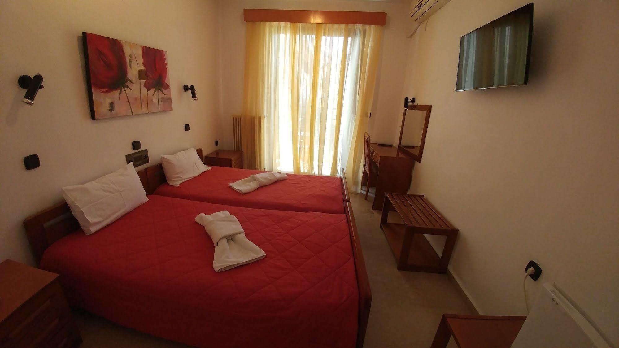 לימנאס Hotel Pavlidis מראה חיצוני תמונה